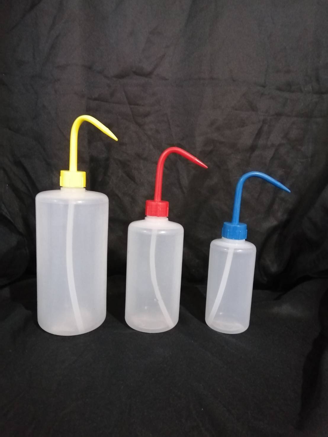 ขวดฉีดน้ำกลั่น 500 ml ปากแคบ สายฉีดยาวสีน้ำเงิน Wash Bottle