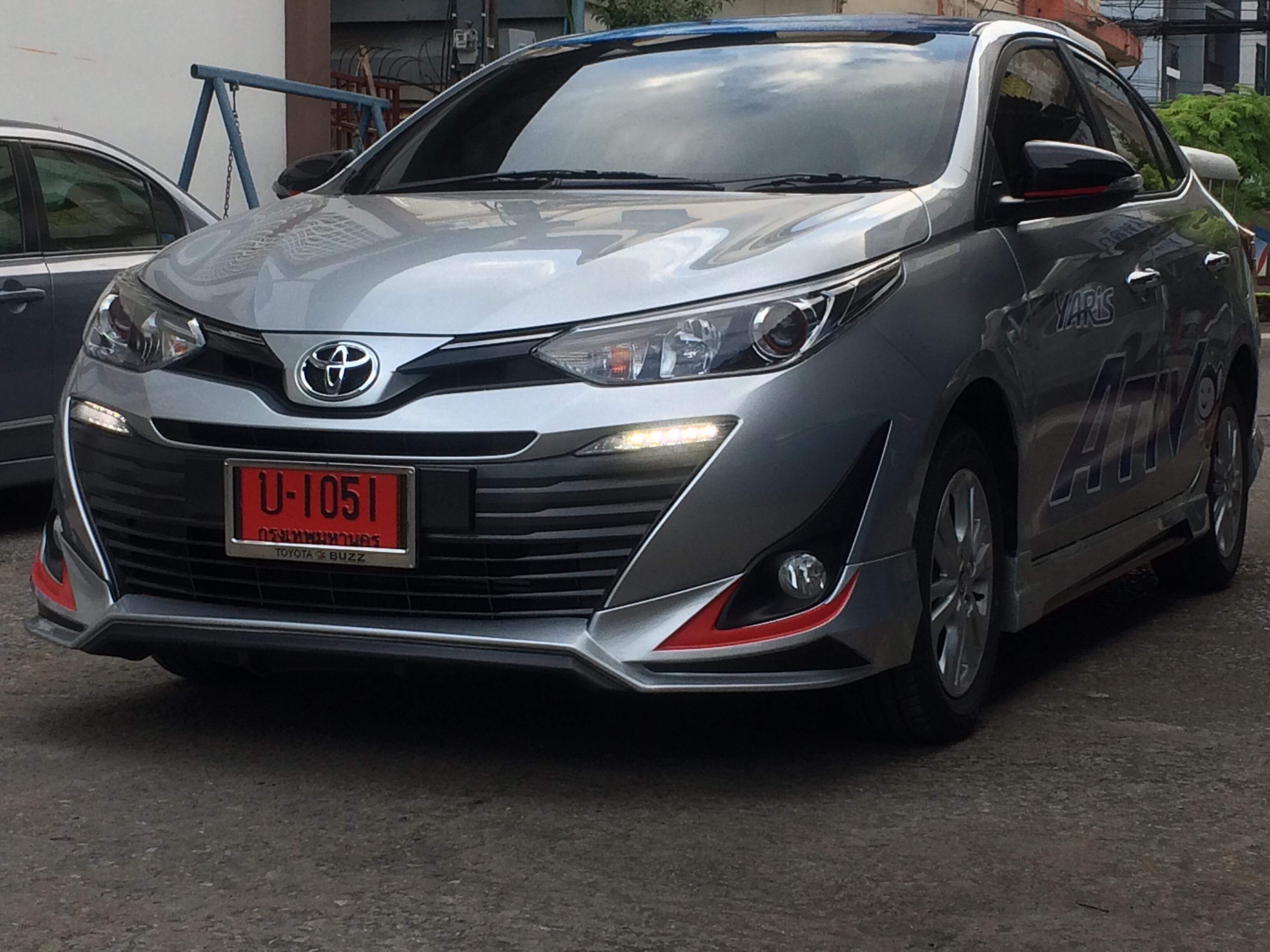 ชุดแต่งรอบคัน Toyota Yaris ativ