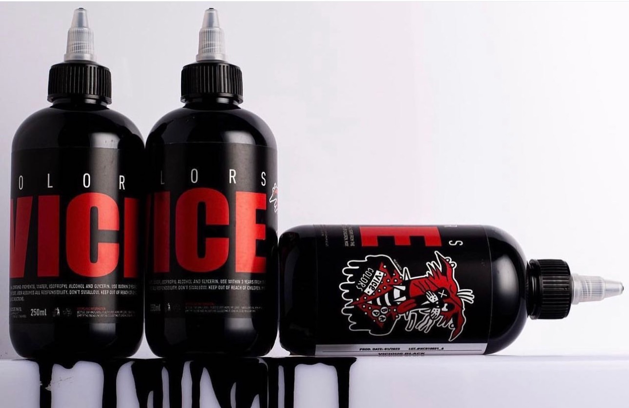 Vicious Black Color Ink Tattoo 250ml ขนาด 8.5oz Vicious Black Color Ink Tattoo 250ml ขนาด 8.5oz