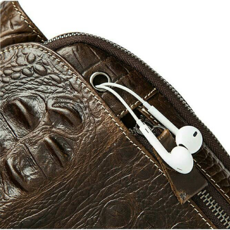 For You Leather LB40 กระเป๋าคาดอก กระเป๋าสะพายพาดลำตัว แบบไหล่ หนังแท้ ลายหนังจระเข้ (น้ำตาล) LB40