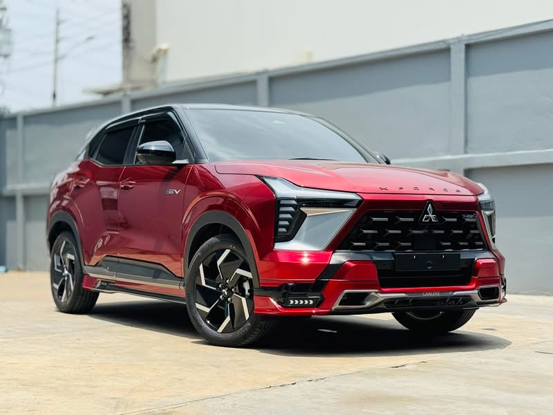 ชุดแต่งรอบคัน Mitsubishi- Xforce CArline