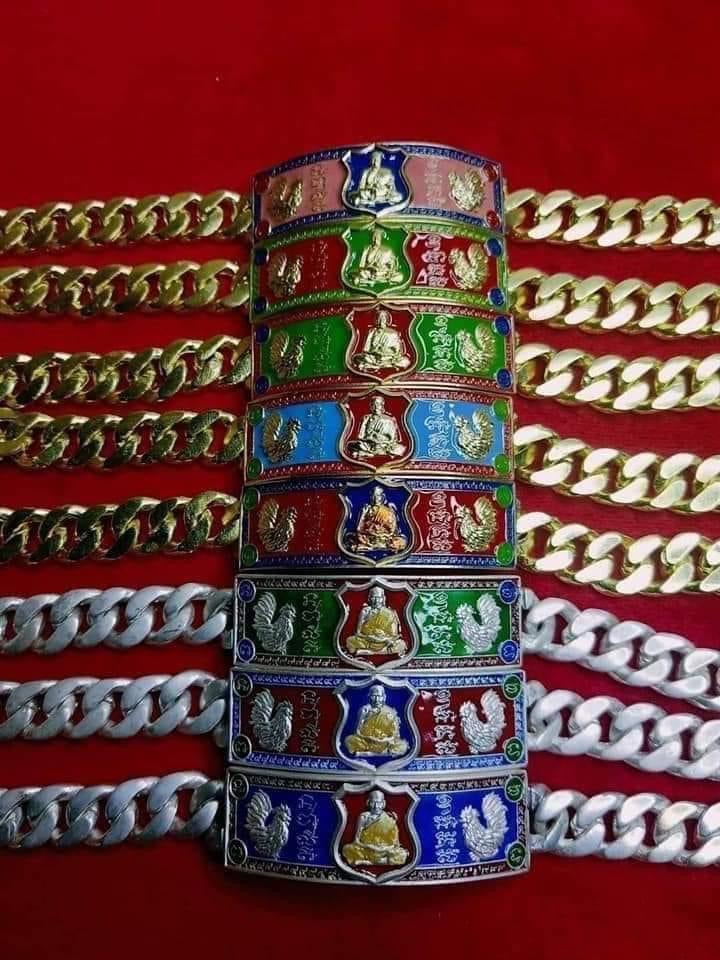 เลสเต็มองค์ รุ่นพันล้าน หนัก 4 บาท หลวงพ่อพัฒน์ ลุ้นเนื้อ