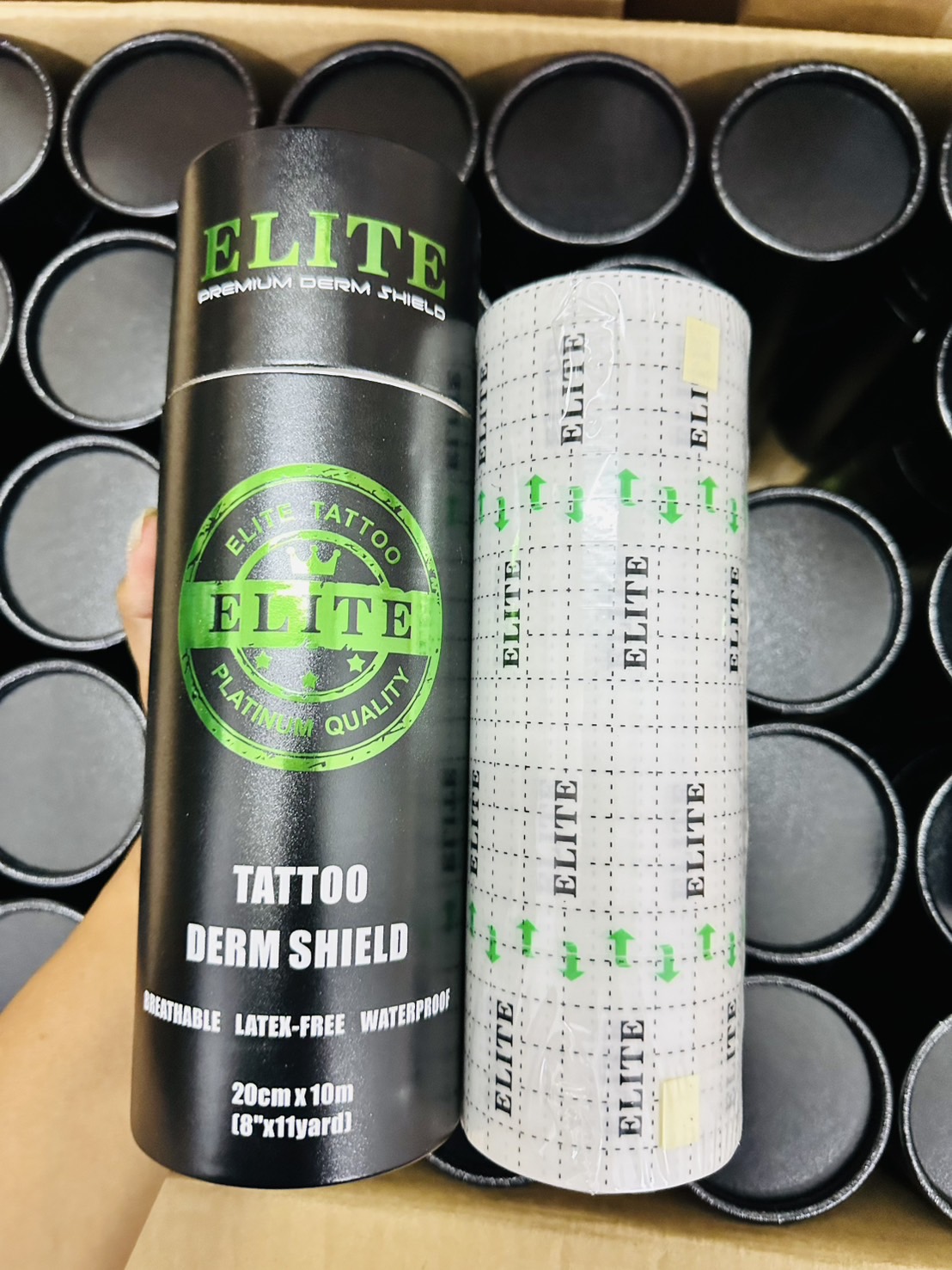 ELITE Premium Derm Shield ฟิล์มแลปหลังสัก Elite Premium ELITE Premium Derm Shield ฟิล์มแลปหลังสัก Elite Premium กล่องดำ