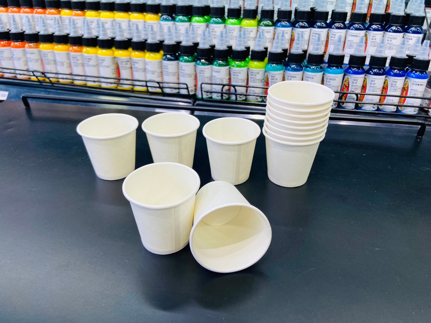 จุกใส่สีแบบกระดาษ EZ BIG CUP จุกใส่สีแบบกระดาษ EZ BIG CUP จุกใส่สีสำหรับเข็มไซส์ใหญ่ BIG SIZ