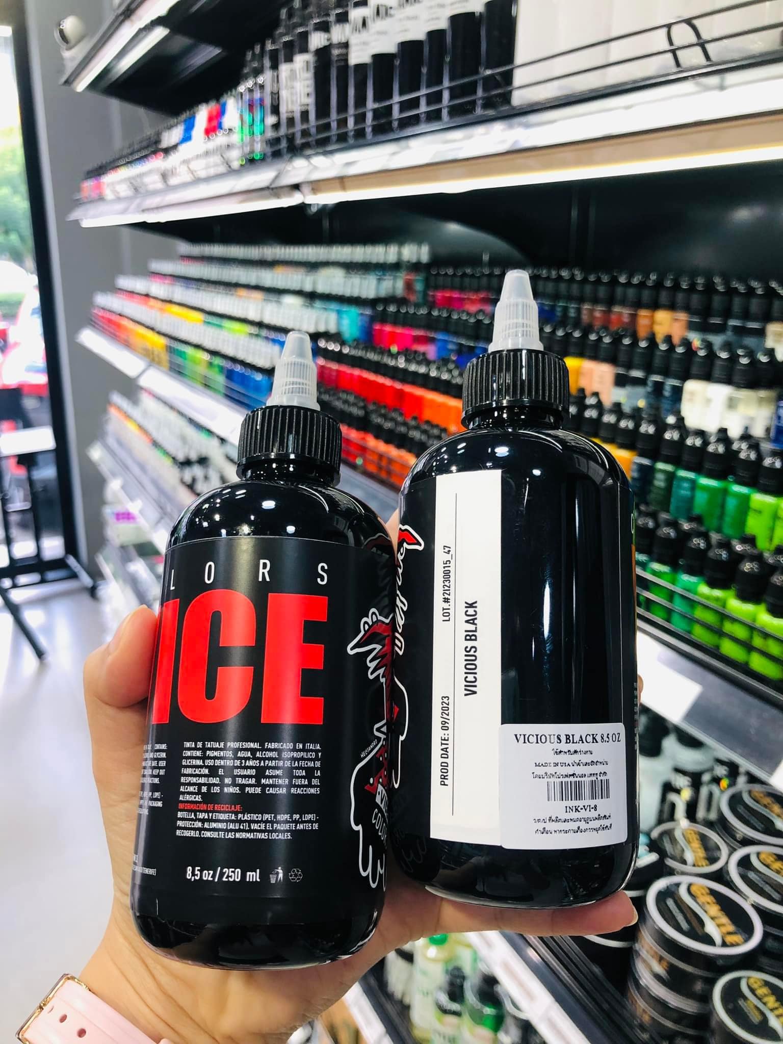 Vicious Black Color Ink Tattoo 250ml ขนาด 8.5oz Vicious Black Color Ink Tattoo 250ml ขนาด 8.5oz