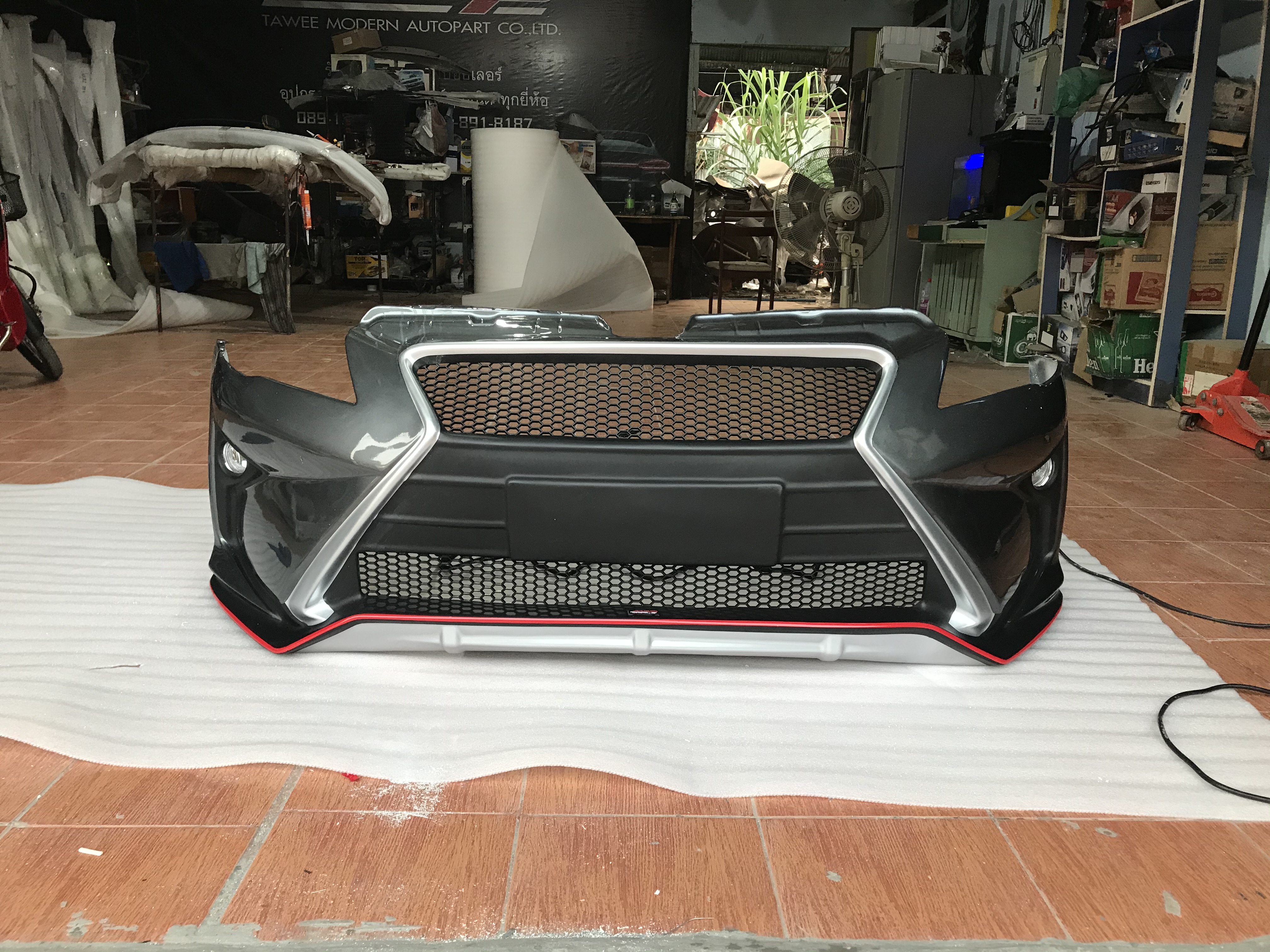 ชุดแต่ง Ciaz หน้า Lexus