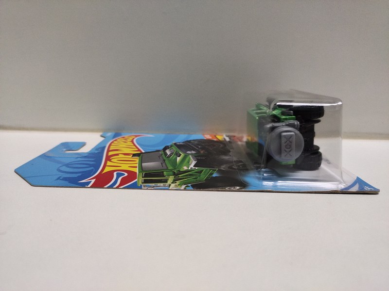 Hot Wheels HW Hot Trucks: '17 Jeep Wrangler # 8/10