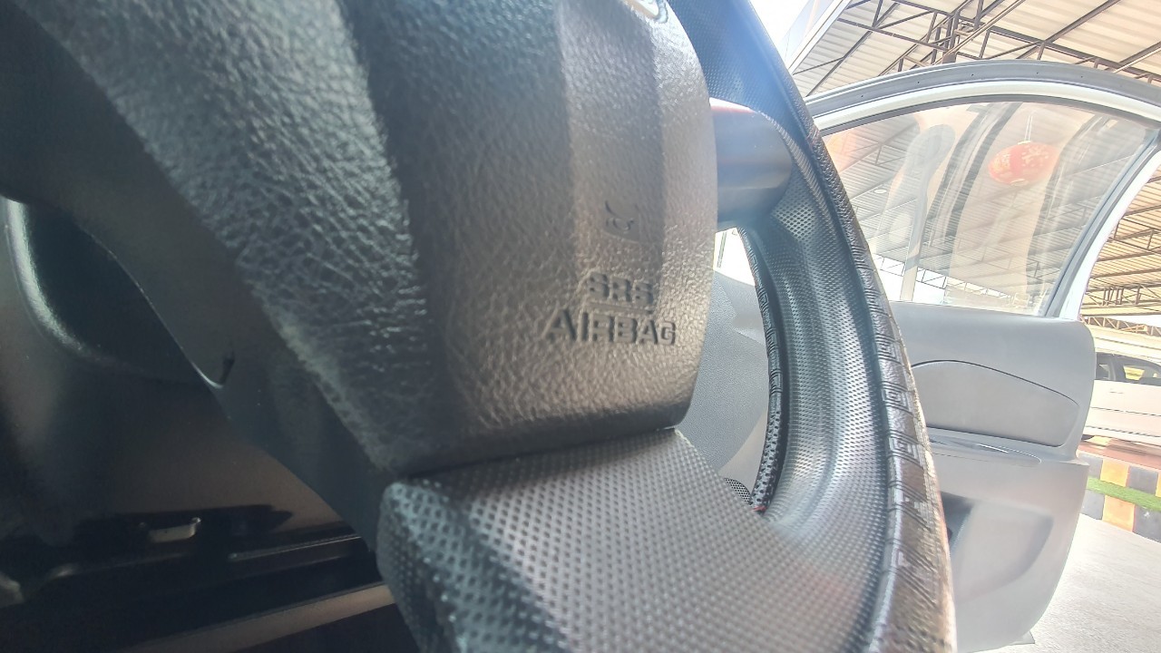 TOYOTA VIOS 1.5 ES A/T 2010