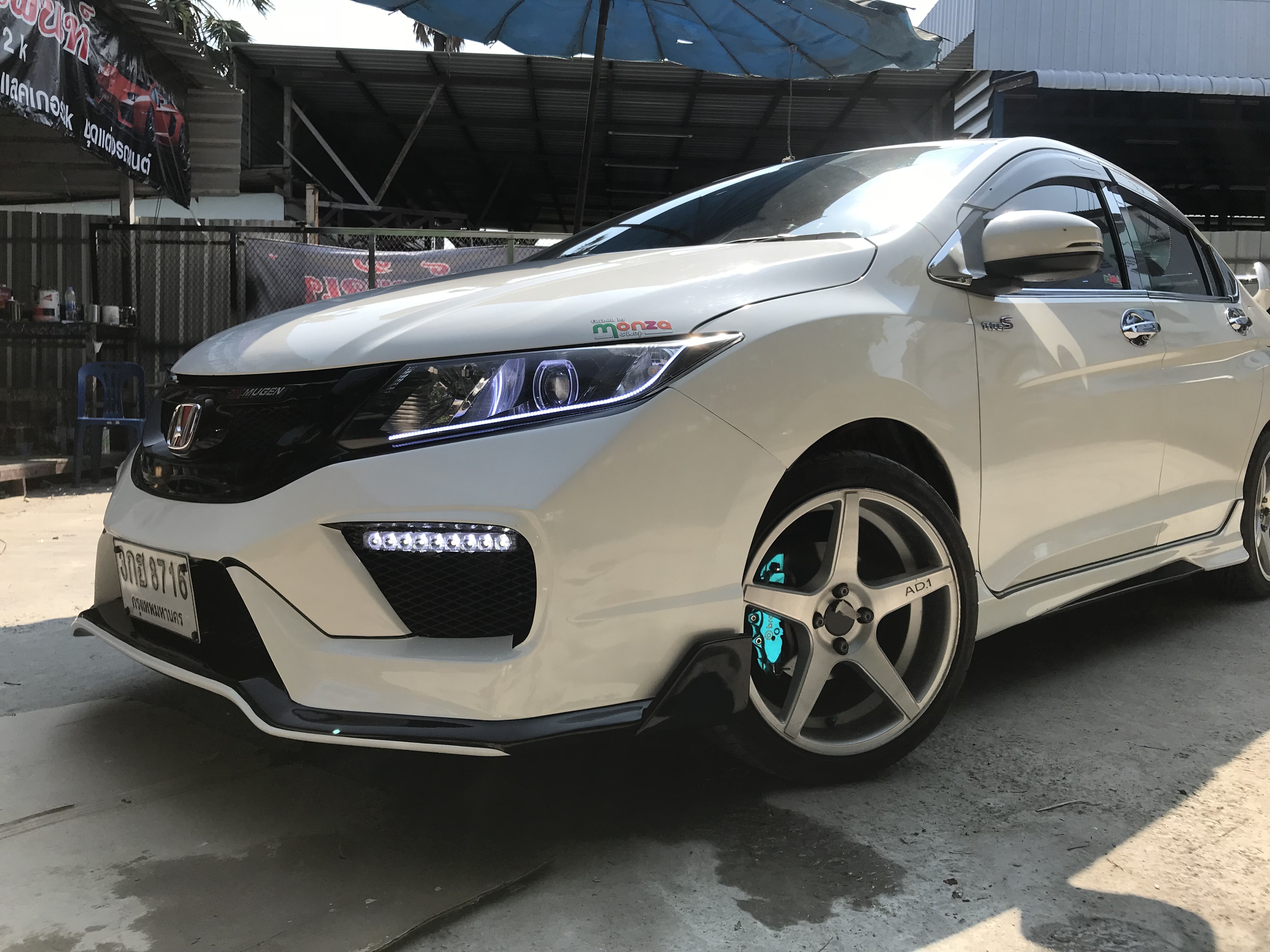 ชุดแต่งหน้าเต็ม City Tัype X 2014