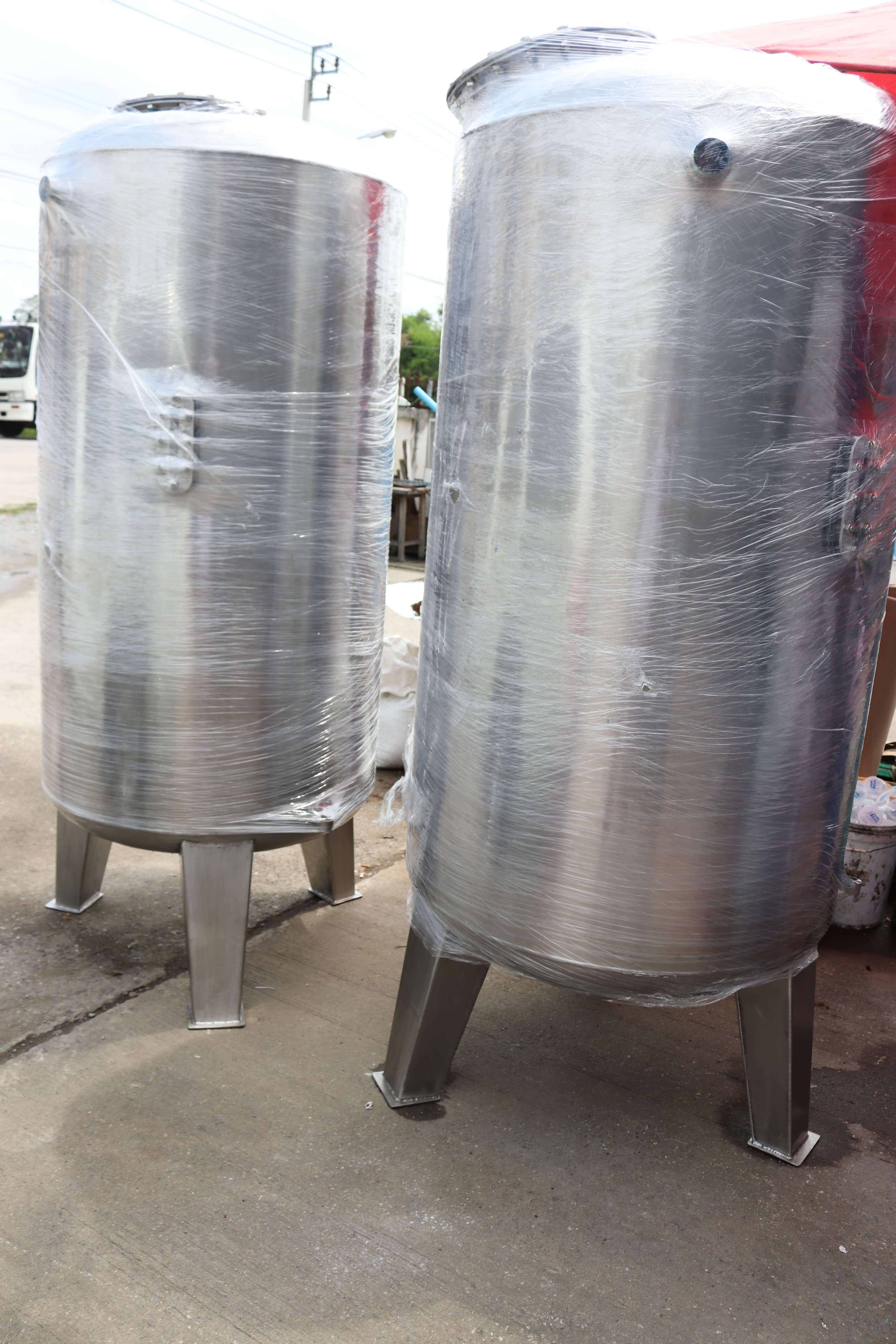 ถังกรองสแตนเลส32นิ้วสูง150นิ้วหนา 3 มม.