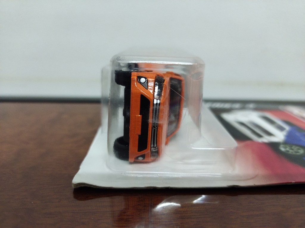 Majorette Pickup Series 3 Hilux Revo สีส้ม