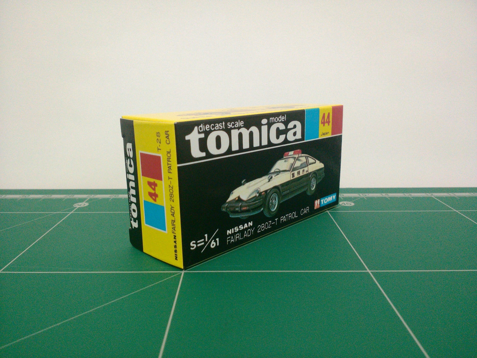 กล่องพิมพ์ Reproduction Box สำหรับ Tomica Black Box No.44 Nissan Fairlady 280Z-T Patrol Car (กล่องเปล่า, ไม่มีรถ)