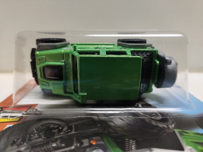 Hot Wheels HW Hot Trucks: '17 Jeep Wrangler # 8/10