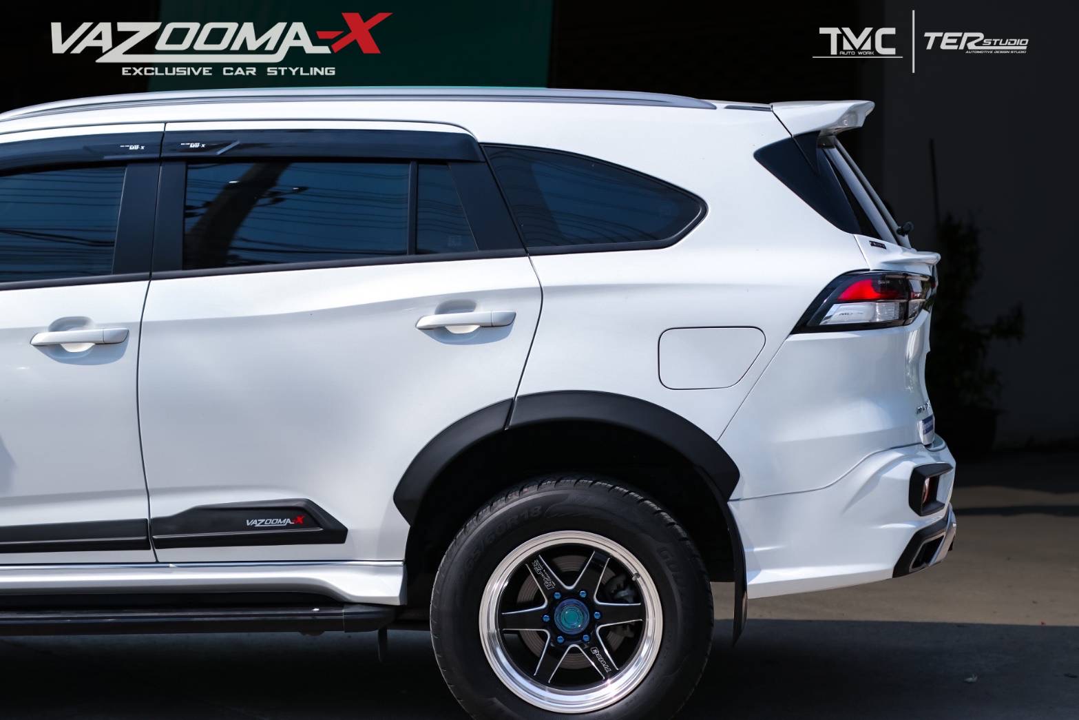 ชุดแต่ง MU-X 2020-2023 Vazooma X