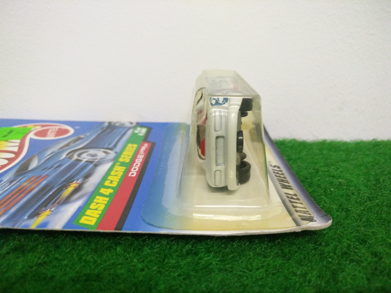 Hot Wheels Dodge Viper RT/10; Dash 4 Cash Series #4 of 4