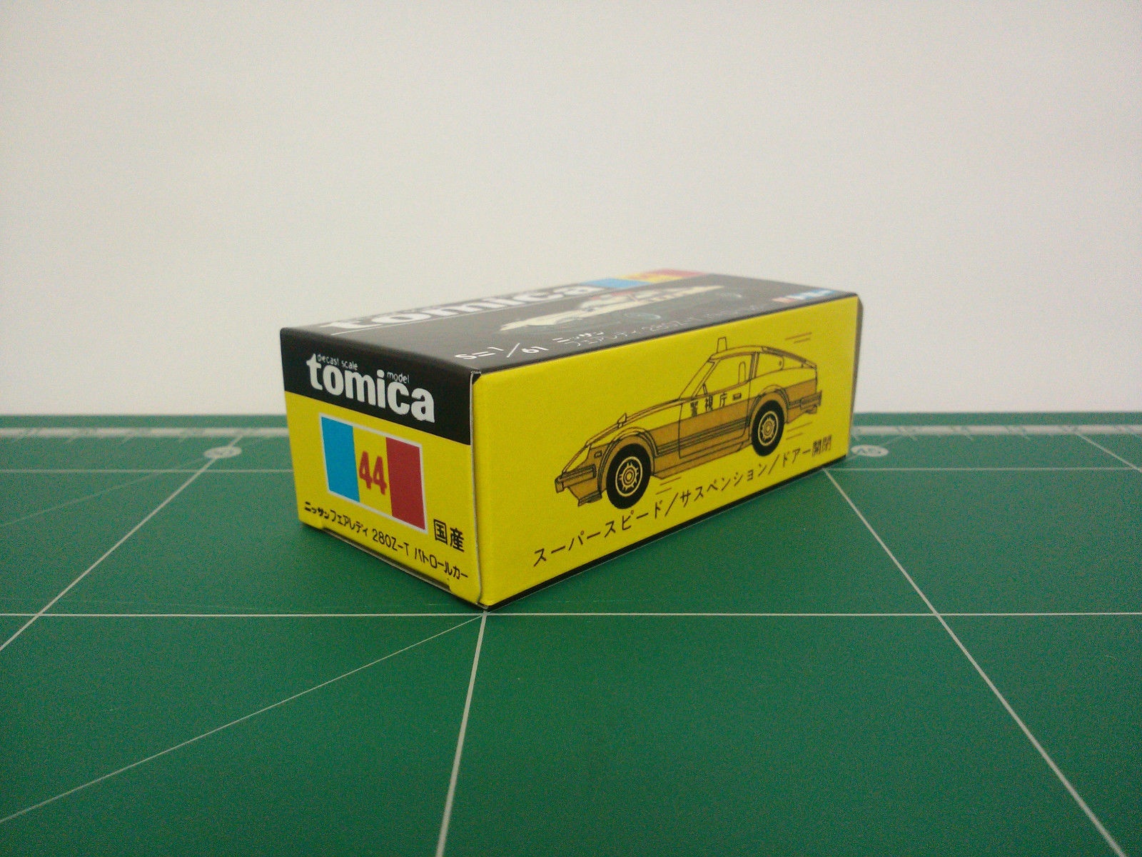 กล่องพิมพ์ Reproduction Box สำหรับ Tomica Black Box No.44 Nissan Fairlady 280Z-T Patrol Car (กล่องเปล่า, ไม่มีรถ)