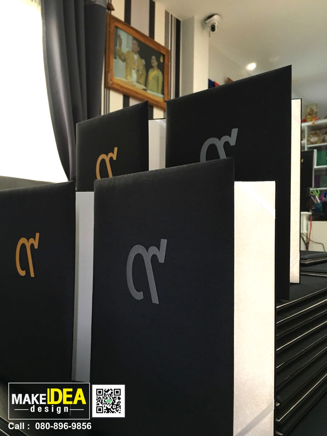 ปกผ้าไหมใส่ใบประกาศ ขนาด A4 (ผ้าไหมเทียม สีดำ )