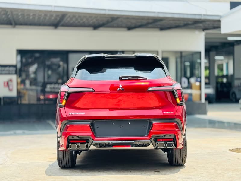 ชุดแต่งรอบคัน Mitsubishi- Xforce CArline