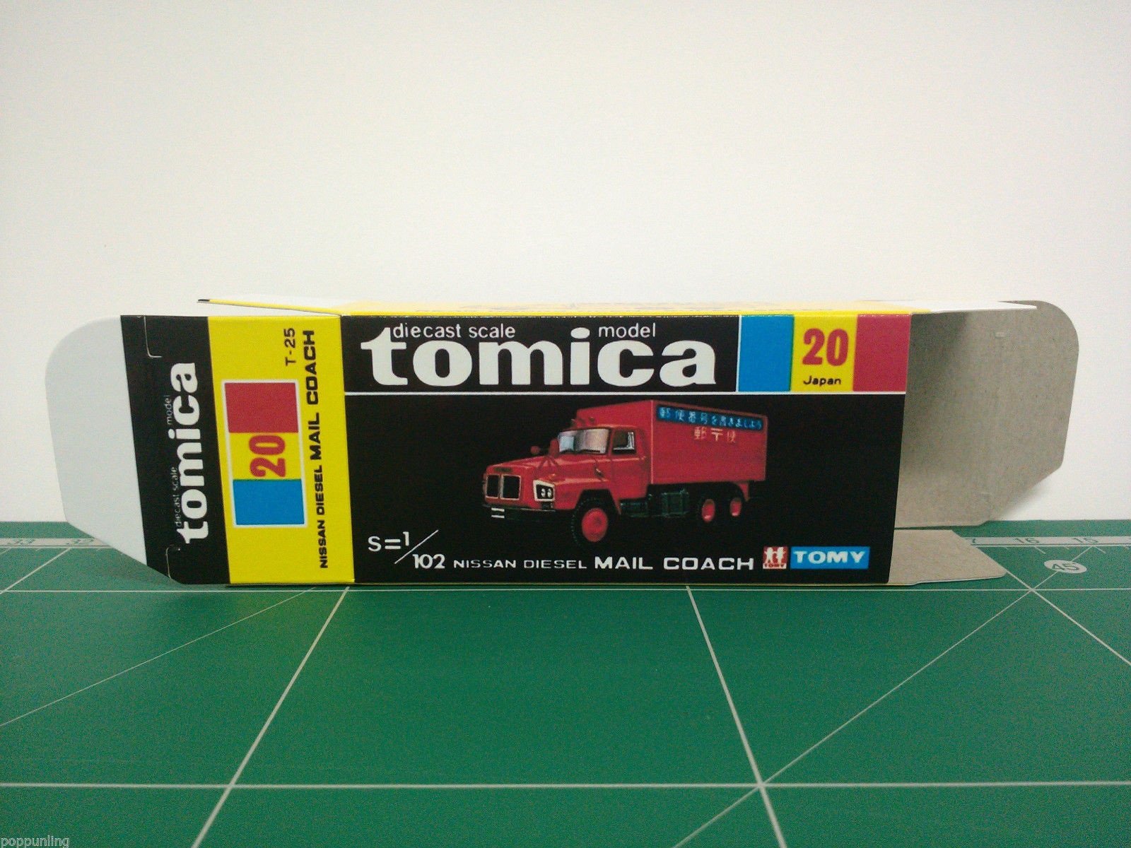 กล่องพิมพ์ Reproduction Box สำหรับ Tomica Black Box No.20 Nissan Diesel Mail Coach (กล่องเปล่า, ไม่มีรถ)