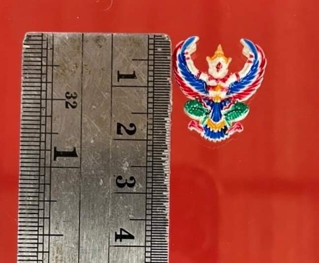 พญาครุฑ รุ่น รับเสด็จ วัดวังก์พง หน้าค่ายธนะรัชต์ อ.ปราณบุรี จ.ประจวบคีรีขันธ์(พระอาจารย์วราห์ วัดโพธิ์ทอง เมตตาปลุกเสก)