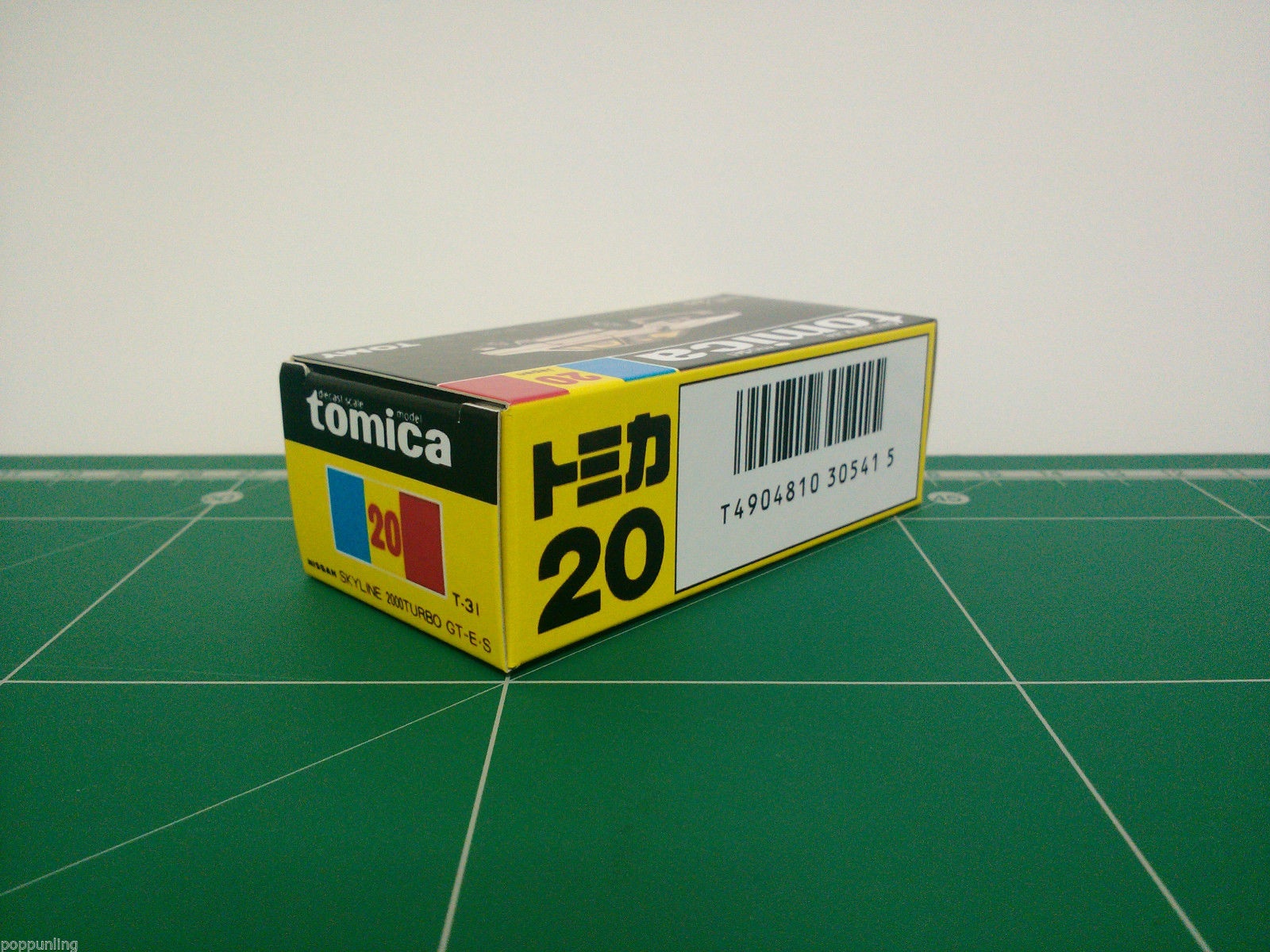 กล่องพิมพ์ Reproduction Box สำหรับ Tomica Black Box No.20 Nissan Skyline 2000 Turbo GT-ES (กล่องเปล่า, ไม่มีรถ) T-31