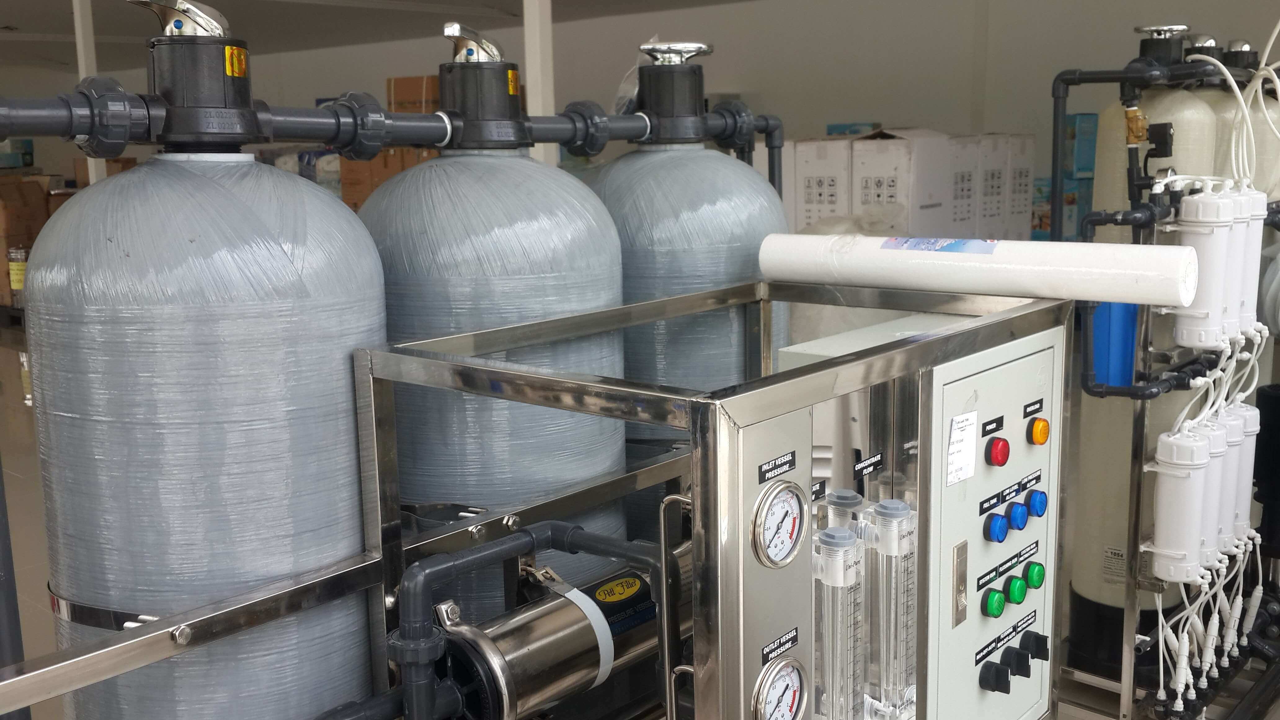 เครื่องกรองน้ำดื่มSOFT+RO อัตรา 3,000 ลิตร/วัน