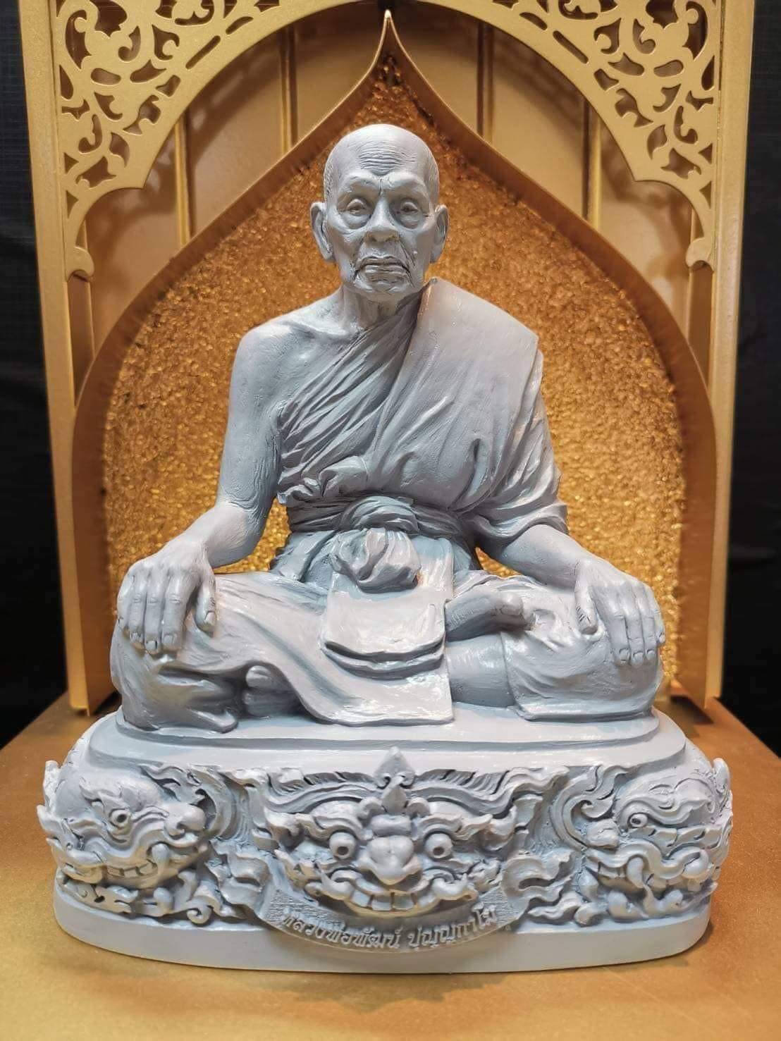 พระบูชา หลวงพ่อพัฒน์ รุ่น ฉลอง 100 ปี ขนาด 5 นิ้ว ชุดกรรมการ