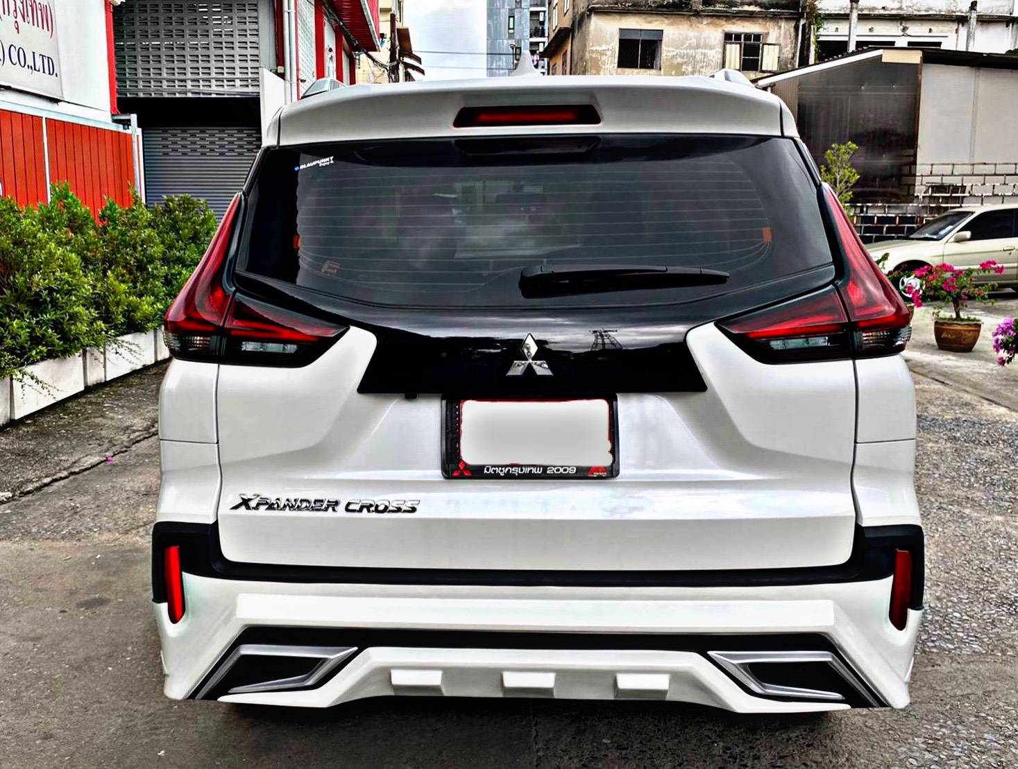 ชุดแต่ง XPANDER Corss