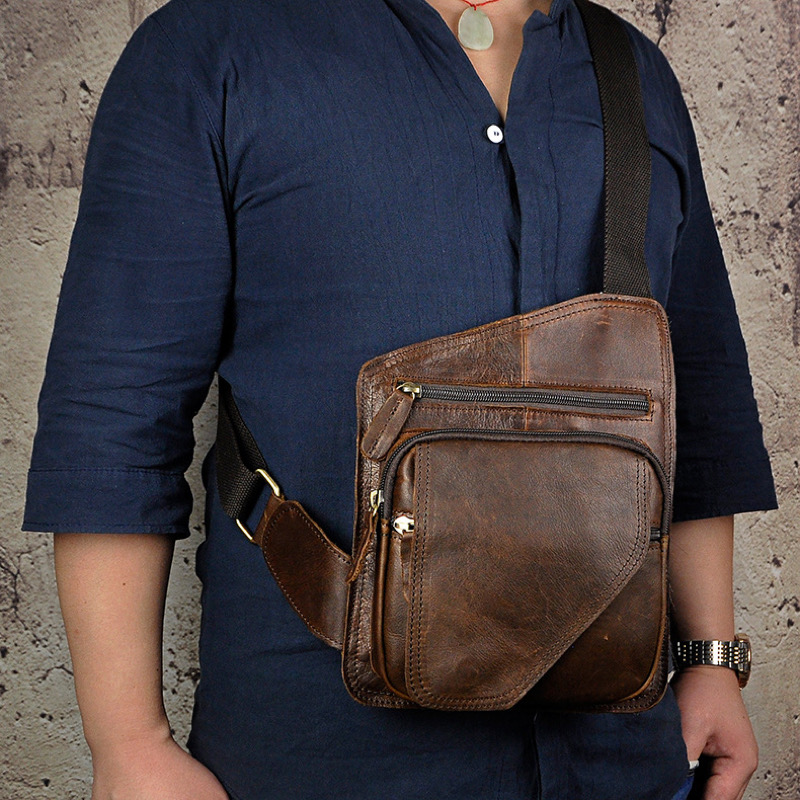 For You Leather LB32 กระเป๋าคาดอก ผู้ชาย หนังแท้ ทรงสี่เหลี่ยม LB32