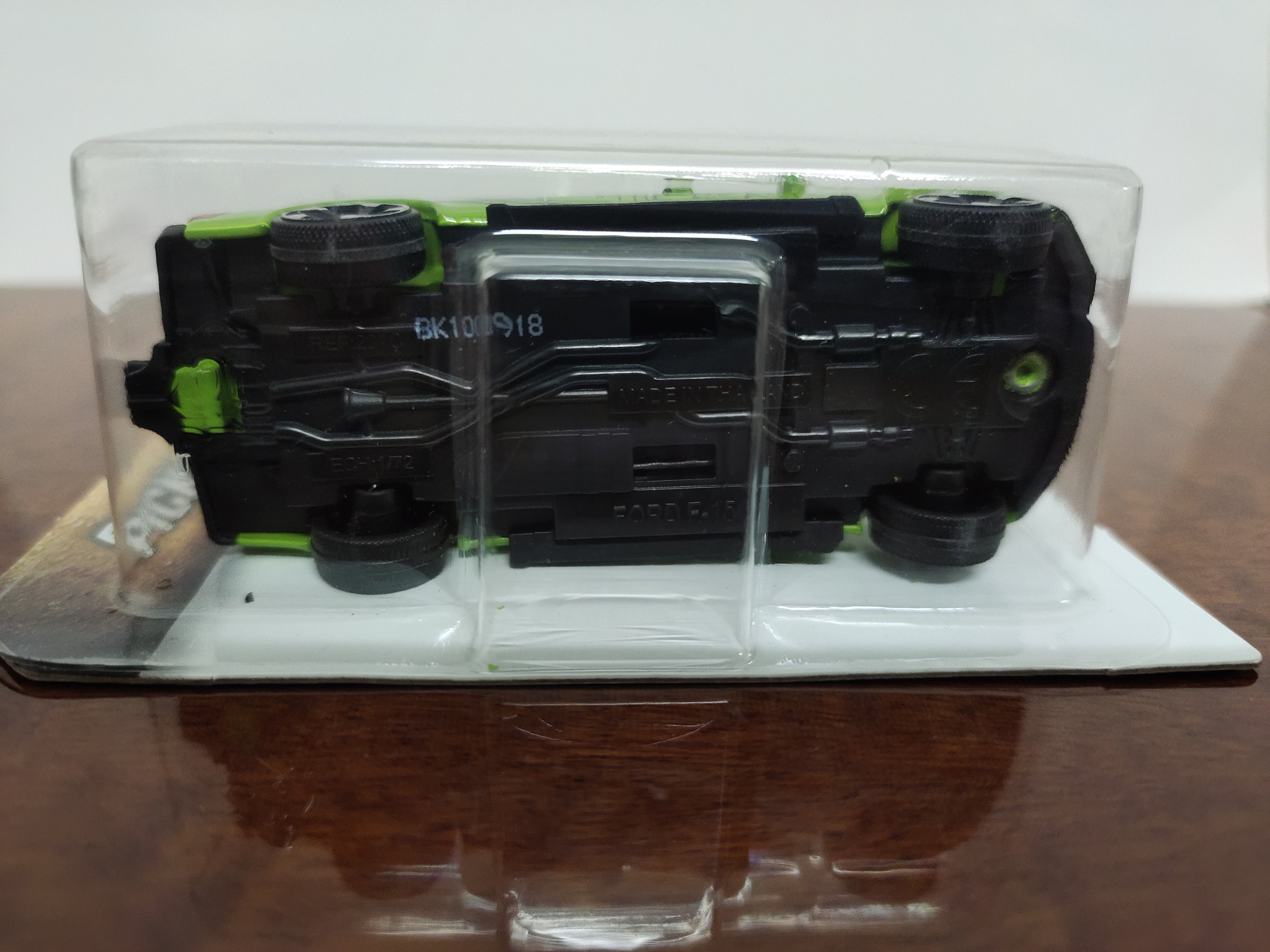 Majorette Pickup Series Ford F-150 สีเขียวดำ