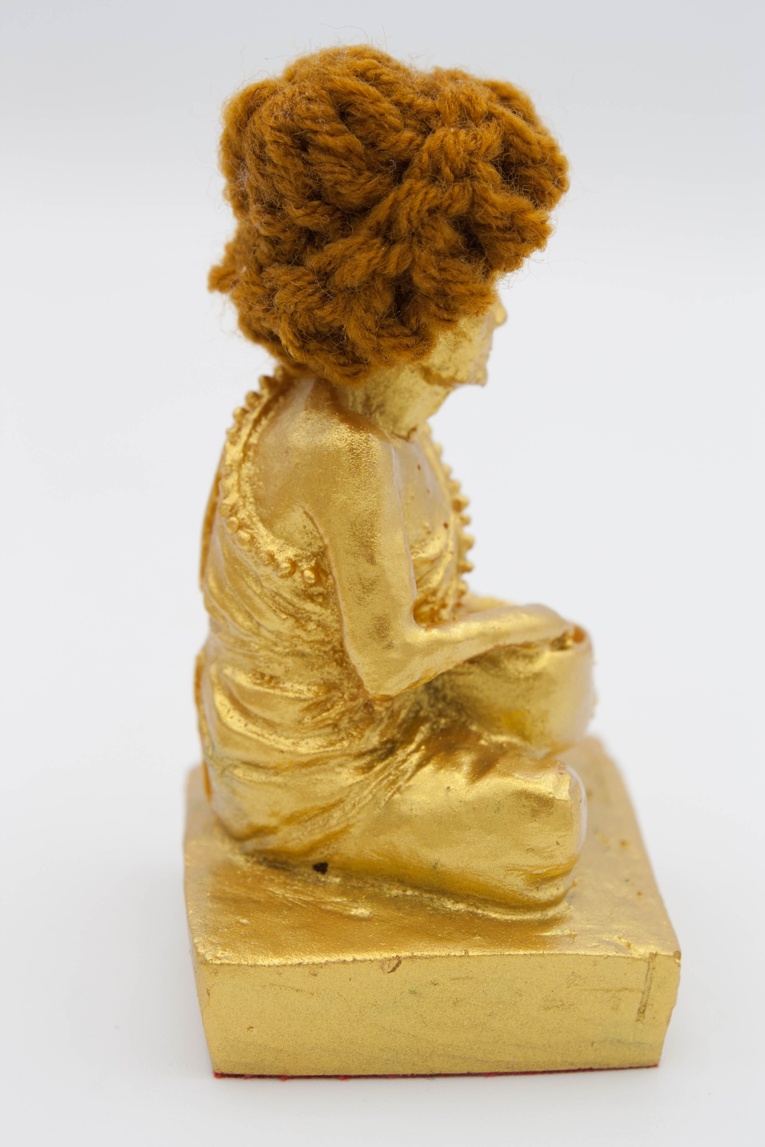 พระบูชา หลวงปู่หมุน ขนาด 1.5 นิ้ว รุ่นชนะมาร 2559 เนื้อแร่เหล็กน้ำพี้ ทาทอง