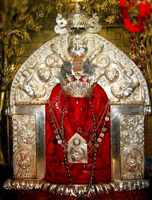 ปิดจอง พระพิฆเนศแห่งน้ำ จาลบินายัค