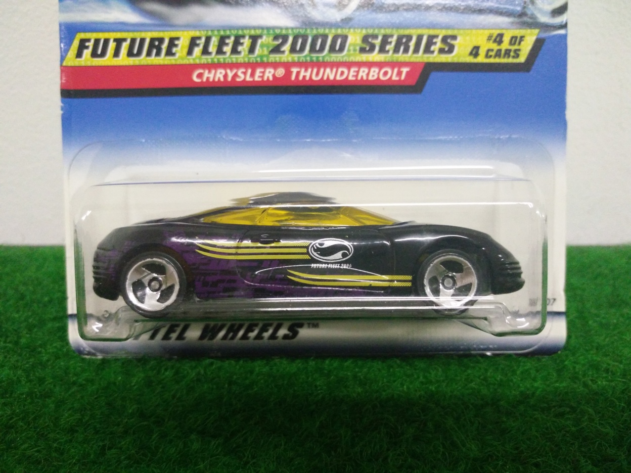 Hot Wheels Chrysler Thunderbolt; Future Fleet 2000 Series #4 of 4