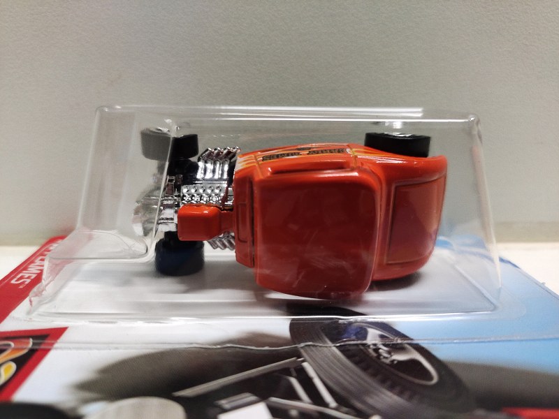 Hot Wheels HW Flames: '32 Ford # 10/10