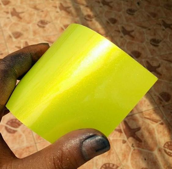 สีแก้ว มีหลายสีให้เลือก