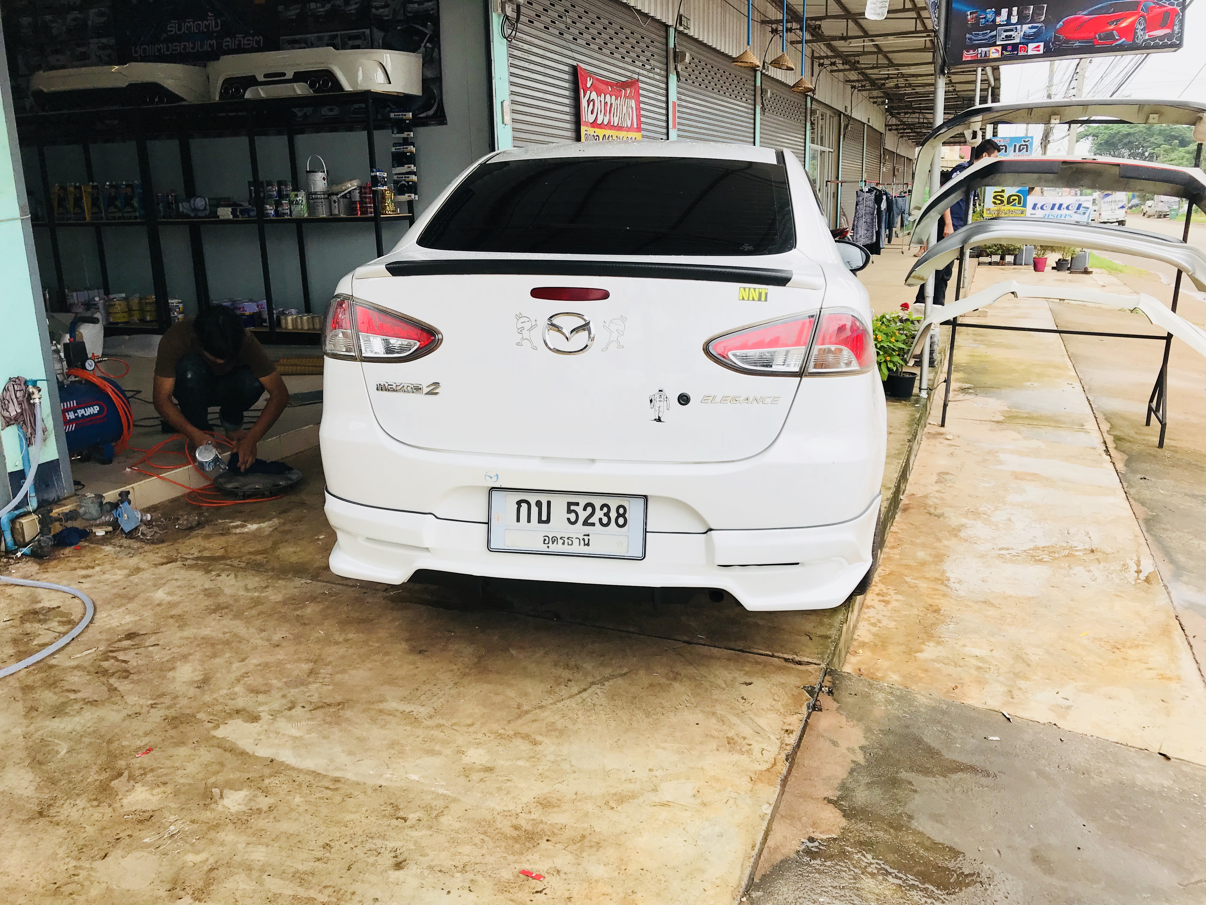 ชุดแต่งรอบคัน Mazda2 2012-2015