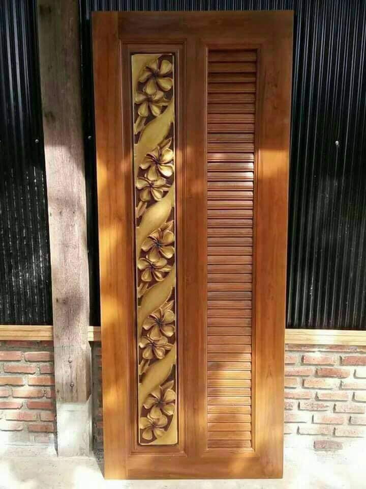ประตูห้องน้ำไม้สัก