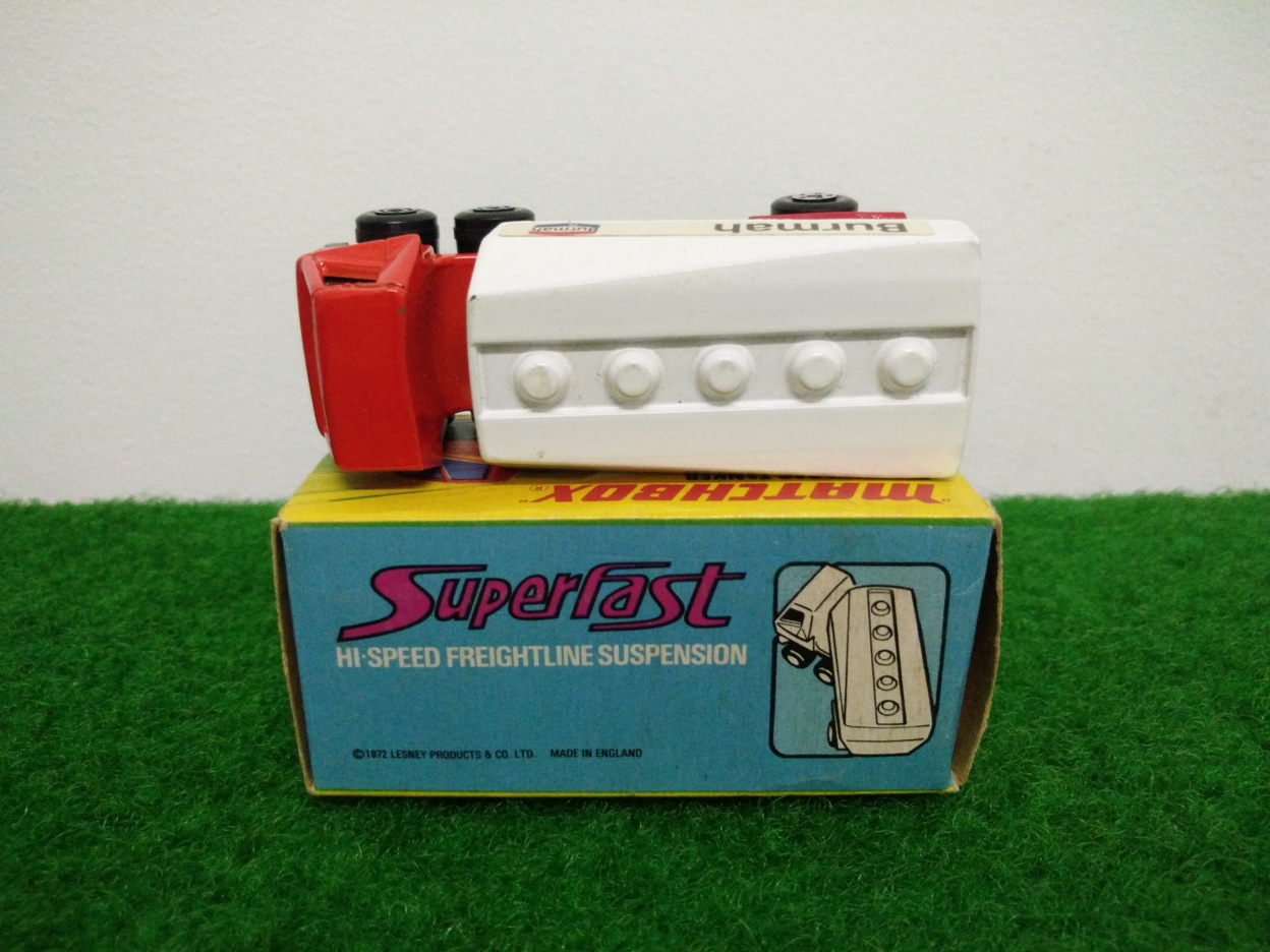 Matchbox Freeway Gas Tanker no.63, Made in England