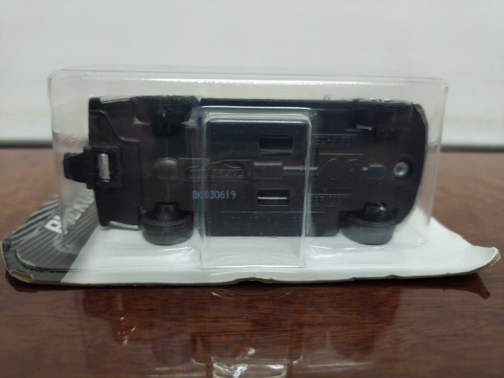 Majorette Pickup Series 3 Hilux Revo สีบรอนซ์