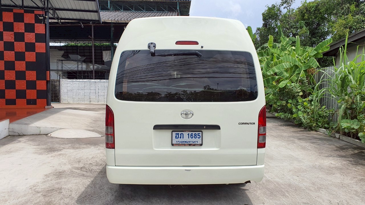 TOYOTA COMMUTER 2.7 CNG M/T 2012