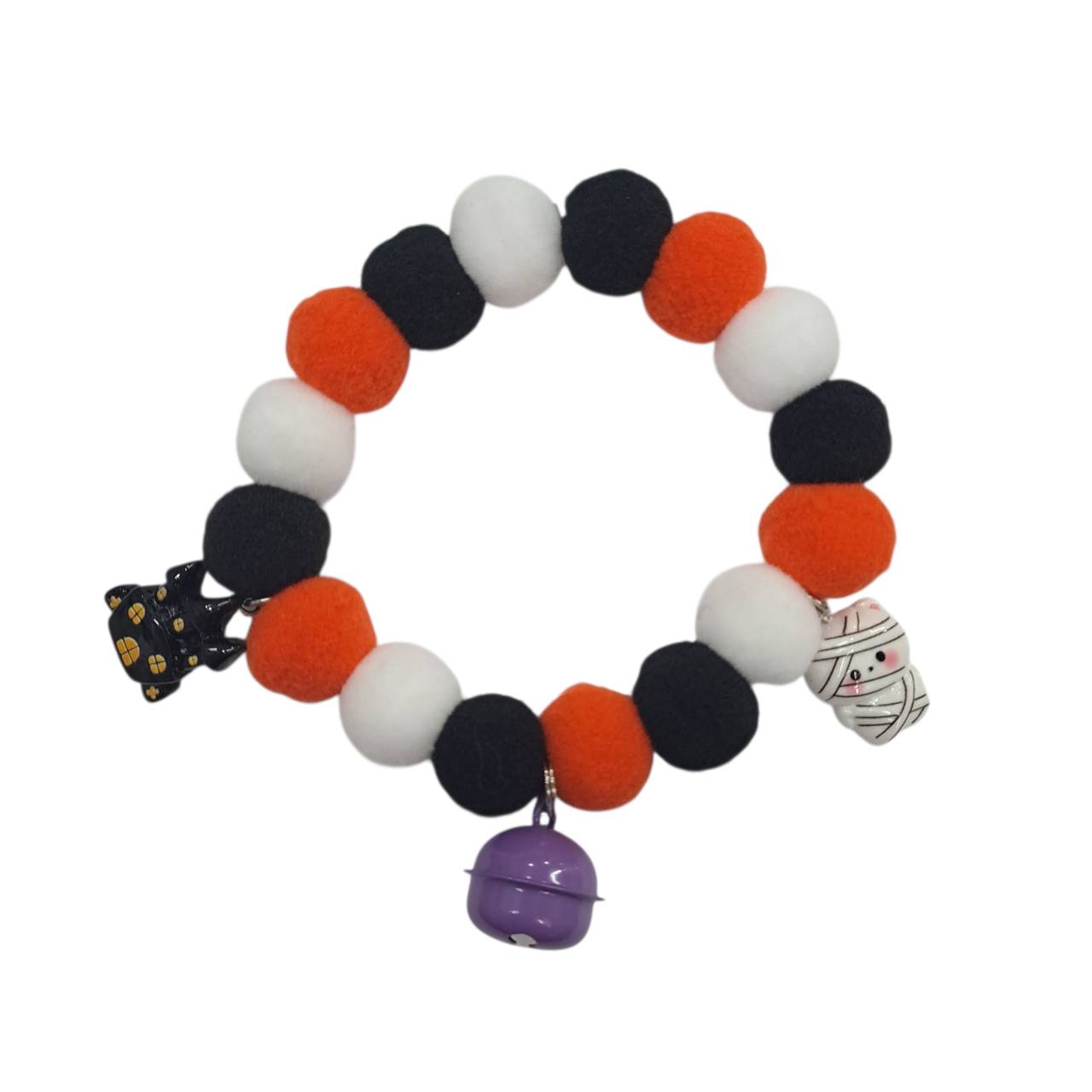 NC / ปอม ปอม กระดิ่ง + 2 จี้คละแบบ / M ฮาลาวีน