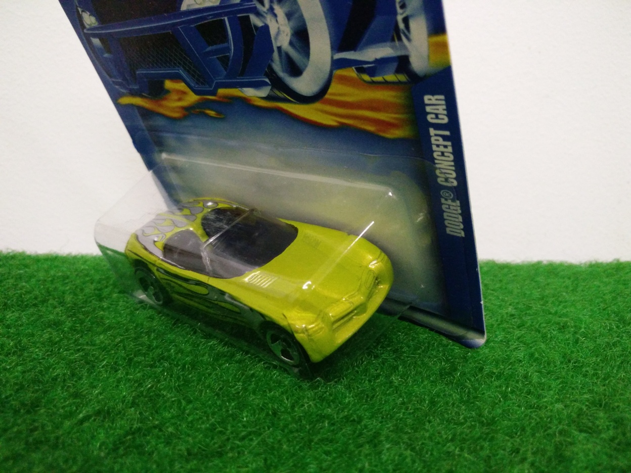 Hot Wheels Dodge Concept Car แพ็คขายในญี่ปุ่น 2001 First Edition
