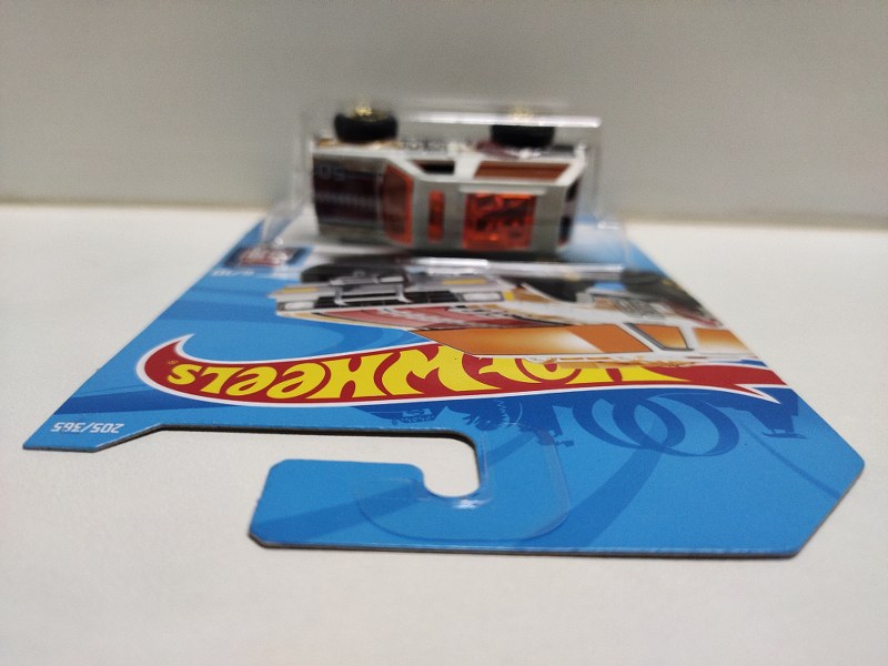 Hot Wheels HW Sports: Chevy Blazer 4x4 # 6/10