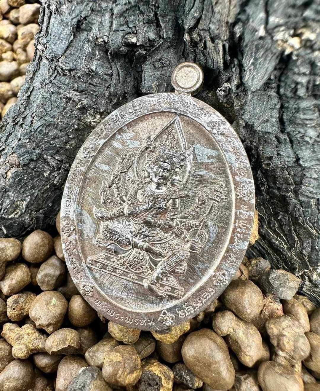 พรพระพรหม168 วัตถุมงคล เนื้อทองแดง/ทองทิพย์ พิมพ์ กลม/ใข่(มีพร้อมส่ง)