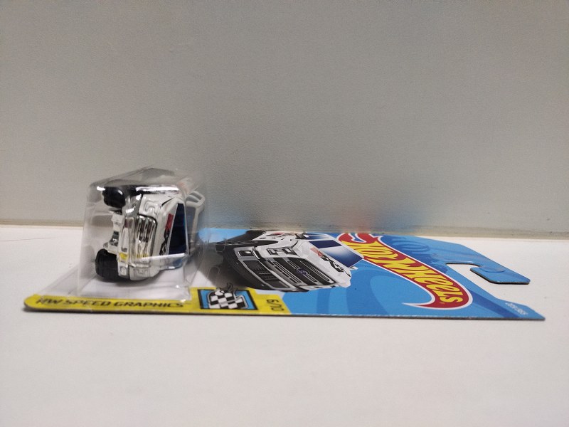 Hot Wheels HW Speed Graphics: '15 Ford F-150 # 6/10