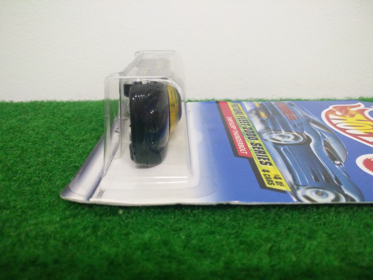 Hot Wheels Chrysler Thunderbolt; Future Fleet 2000 Series #4 of 4