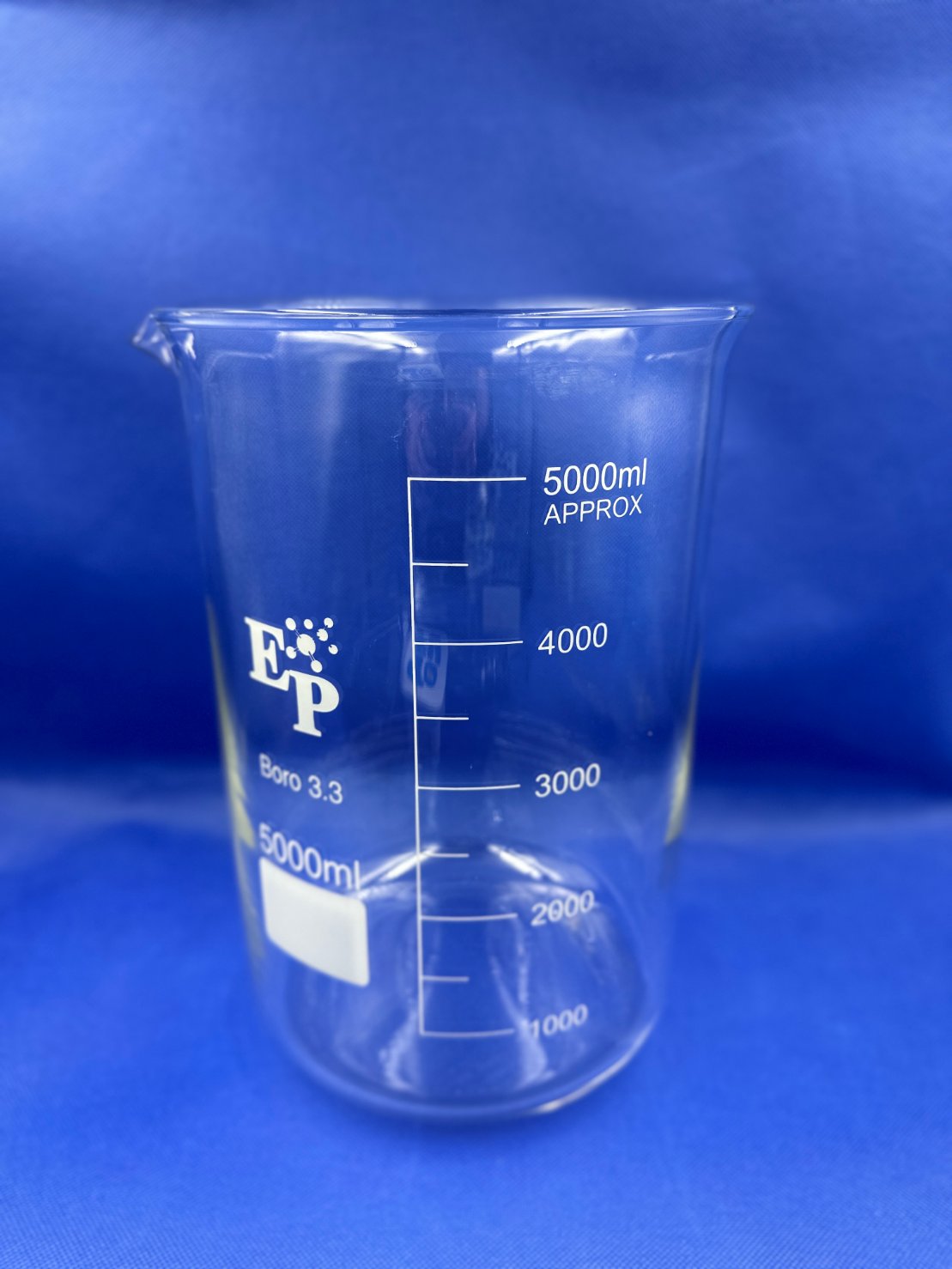 บีกเกอร์แก้วทนร้อน 5000 ml Beaker "EP" จีน