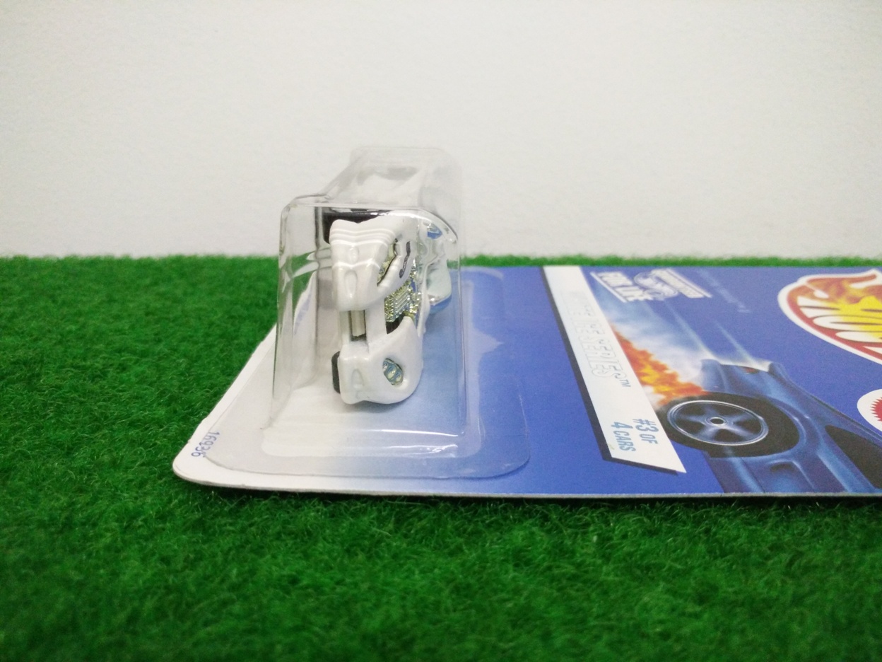 Hot Wheels Splittin' Image II; White Ice Series #3 of 4