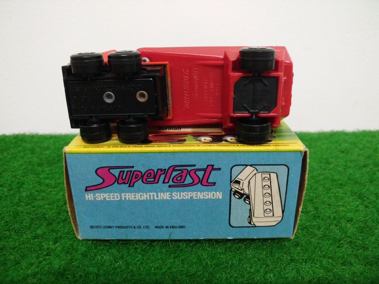 Matchbox Freeway Gas Tanker no.63, Made in England