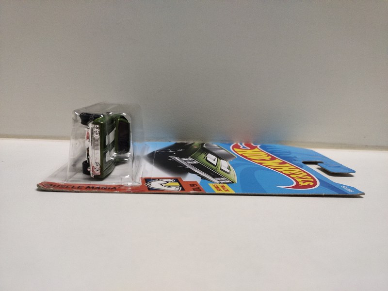 Hot Wheels Muscle Mania: '69 Dooge Charger 500 # 6/10